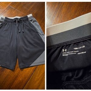 Under Armour Men's Athletic Shorts in Black and Gray